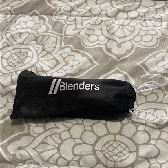 Blenders Canyon Fortune Blue Sunglasses - Picture 8 of 12